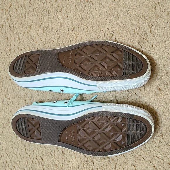 Converse sneakers - Picture 2 of 3